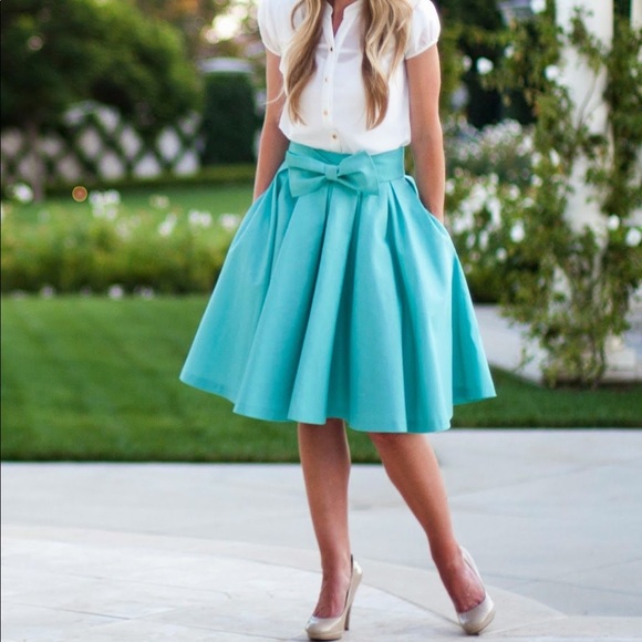 Leanne Barlow Dresses & Skirts - Leanne Barlow Take A Bow Skirt Mint Blue Sz 0